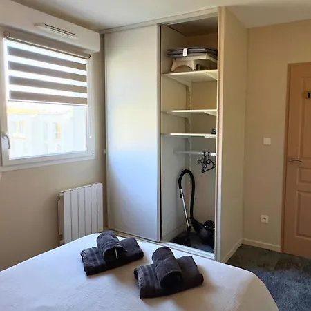 Au Gus'tin - Confort Et Balcon En Coeur De Boulogne-sur-Mer